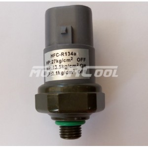 Датчик давления RC-U0453 для Toyota, UNF Male. HP: 27 kgf/cm2 Off, MP: 13.5 kgf/cm2 On LP: 2.1 kgf/cm2 Off, HFC-R134a.