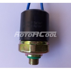 Датчик давления RC-U0472 для Toyota, 3/8-24 UNF Male, On: 15.5 kg/cm2, Off: 12.5 kg/cm2.