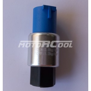 Датчик давления RC-U0476 для Ford trucks 05', M12-P1.25 Female, Off: 0.7 kg/cm2, On: 1.7 kg/cm2, R-134a. 